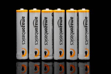 Amazonbasics Pil gruplandırma ve Marka Logosu