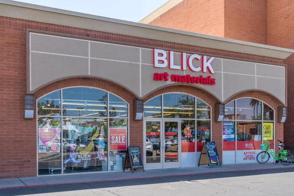 Внешний вид и логотип торговой марки Blick Art Materials — стоковое фото