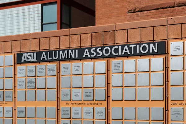 ASU Alumni Association Wall en la Universidad Estatal de Arizona — Foto de Stock