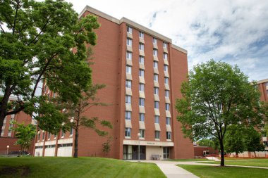 Thompson Hall - Kuzey Dakota Devlet Üniversitesi