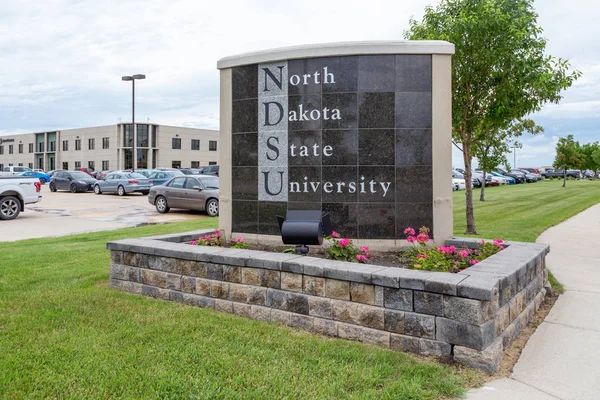Segno di ingresso alla North Dakota State University — Foto Stock
