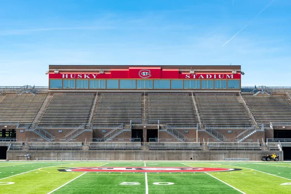 Husky Stadium on the campus of St. Cloud State University — Stock Photo, Image