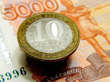 Rus paraları 10 ruble deste banknot 200 ruble vardır