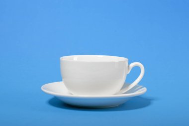 camgöbeği rengi arka plan, closeup fotoğraf üzerinde bir sade kahve fincanı