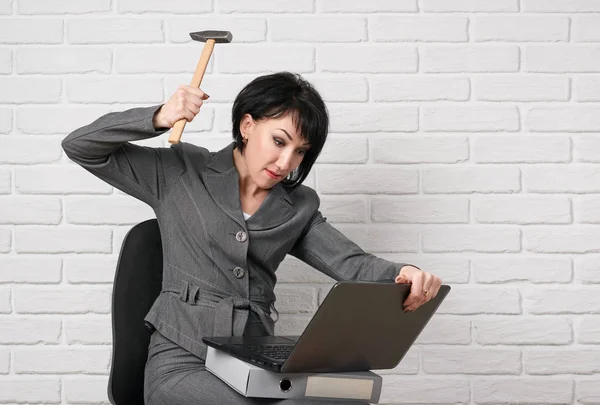 Angry Business Woman Laptop Folders Having Stress Dressed Gray Suit — Stock Photo, Image