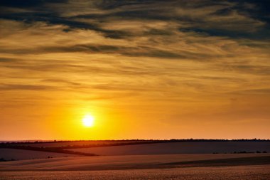 güzel gün batımı whetaen, renkli gökyüzü bulutlu alanındadır