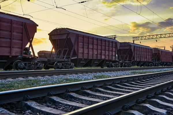 Railcar Dry Cargo Beautiful Sunset Colorful Sky Railroad Infrastructure Transportation — Stock Photo, Image
