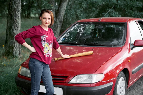 Young Female Driver Has Stress Anger Threatens Baseball Bat Has — Stock Photo, Image