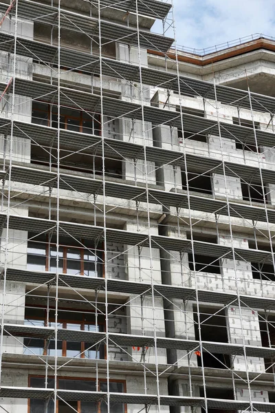 Nová Budova Stavebnictví Lešení Beton — Stock fotografie