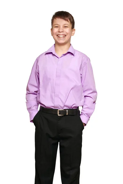 Beyaz Arka Plan Siyah Pantolon Mor Gömlek Üzerinde Poz Çocuk — Stok fotoğraf