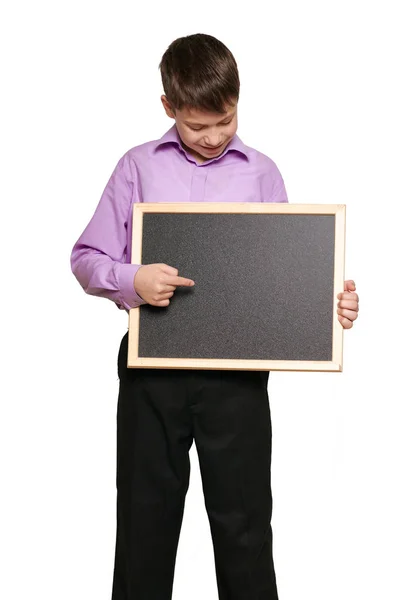 Niño Posando Sobre Fondo Blanco Pantalones Negros Camisa Morada — Foto de Stock