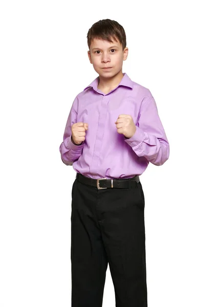 Chłopiec Pozowanie Białe Tło Czarne Spodnie Fioletowy Koszula — Zdjęcie stockowe