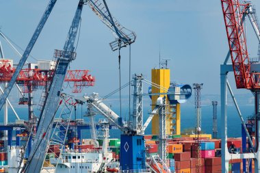 Odessa şehrinde sanayi limanı, Ukrayna, 4 Mayıs 2019 - Liman altyapısı