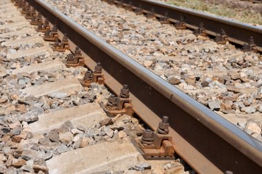 Tren rayları yakın görünüm-soyut arka plan, yük taşımacılığı kavramı