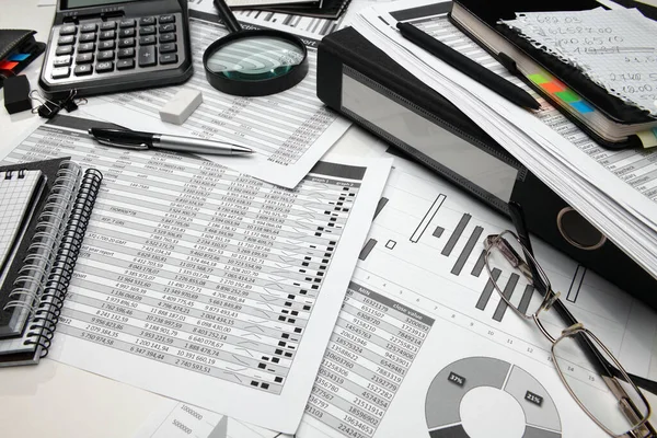 Biurowe Zbliżenie Biurowe Raporty Finansowe Analizy Księgowość Zbiór Dokumentów Tabel — Zdjęcie stockowe