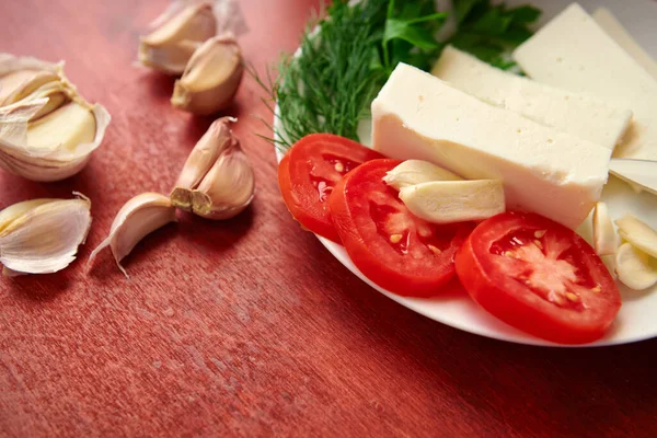 Gesundes Essen Frisches Brot Und Feta Käse Auf Holzboden Tomaten — Stockfoto