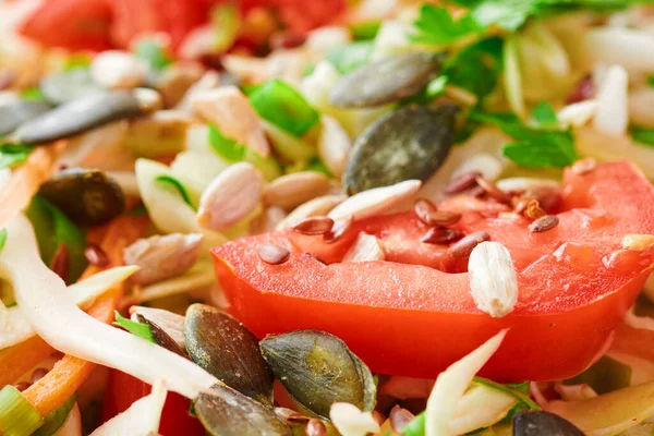 Aliments Sains Légumes Frais Hachés Sur Fond Bois Tomates Légumes — Photo