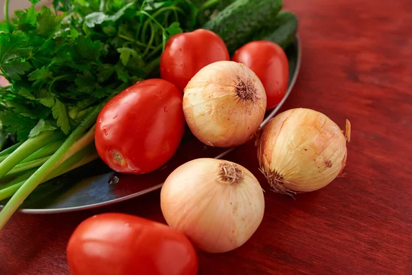 Healthy Food Fresh Vegetables Greens Wooden Background Greens Onion Tomatoes — Stock Photo, Image