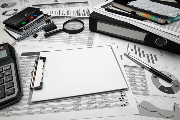 Business Office Desk Closeup Relatórios Financeiros Análise Contabilidade Conjunto Documentos — Fotografia de Stock