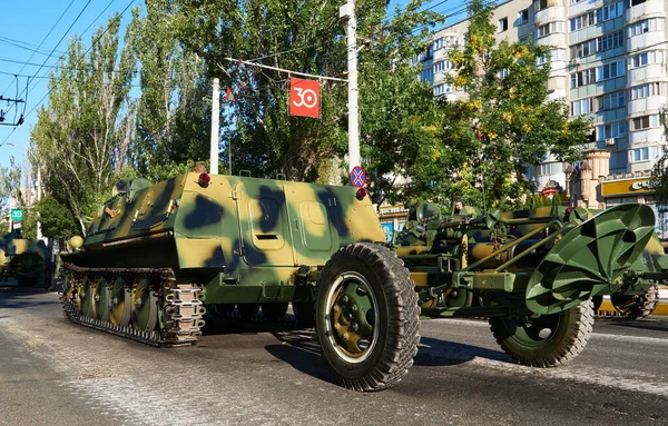 Military Parade City Ordered Military Equipment Tanks Guns Other Weapons — Stock Photo, Image