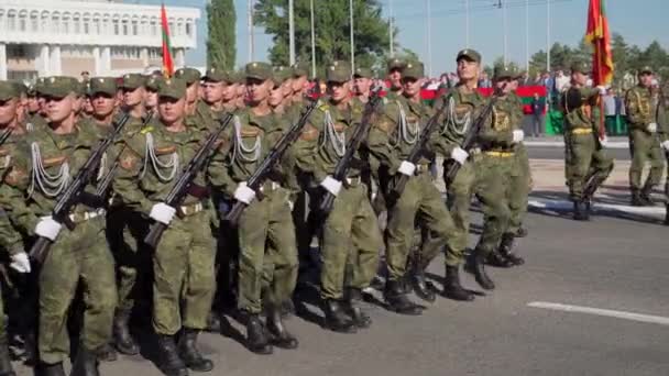 Tiraspol Transnistria Eylül 2020 Bağımsızlığın Yıldönümüne Adanmış Askeri Geçit Töreni — Stok video