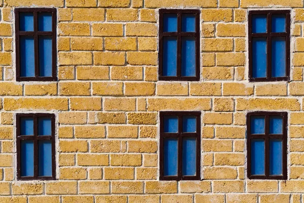 Hintergrund Aus Miniaturhäusern Stadtpark Gelbe Backsteinmauer Und Fenster — Stockfoto