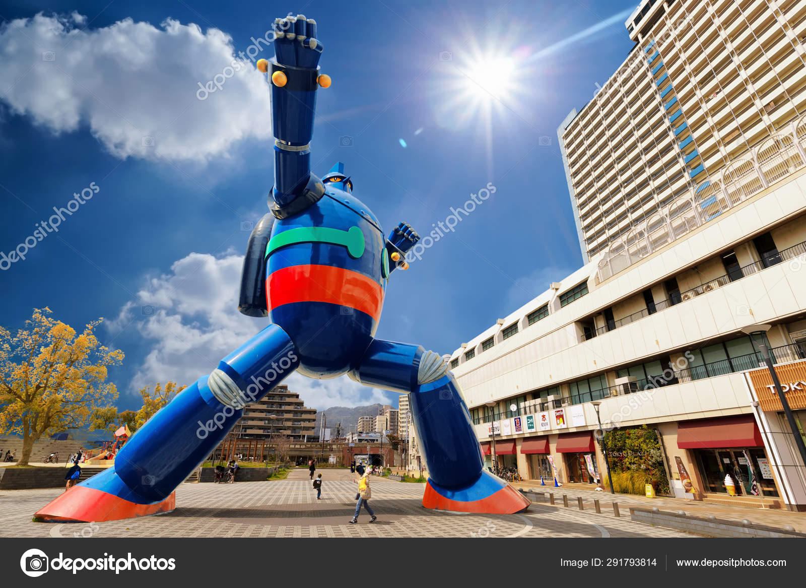 Giant metal statue in Japan Stock Editorial Photo © smithore 291793814