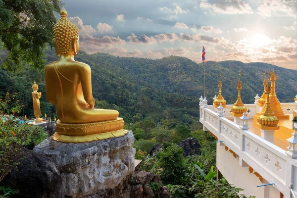 Golden Buddha statue view point — Stock Photo, Image
