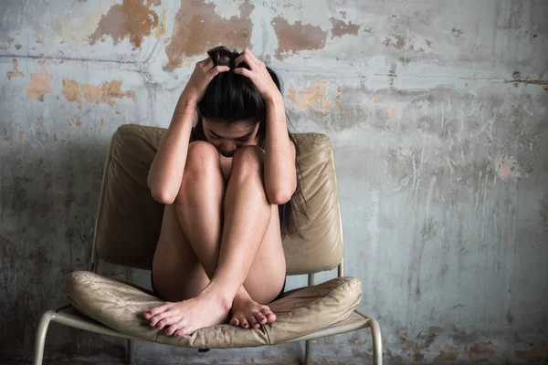 アジア　レイプ 