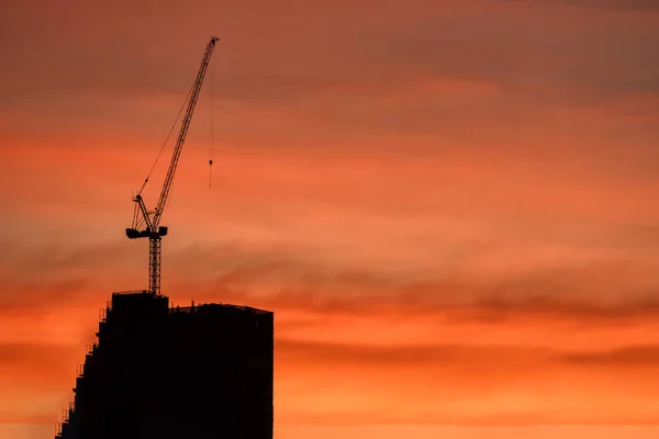 Silhouette Crane Constructed Building Site Twilight Sky Dusk Heavy Construction — Stock Photo, Image