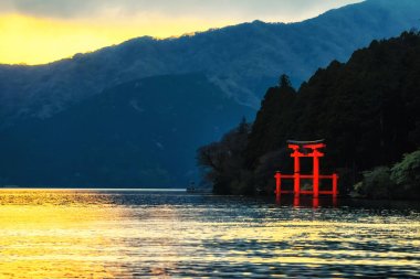 Göl ortaklaşa, Hakone kapıda kırmızı yakın