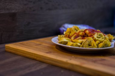 Domatesli et liyadosu tabağı