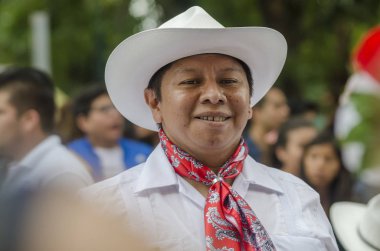 Xalapa, Veracruz, Meksika - 18 Kasım 2018: Geleneksel giysileri kaydı La Bamba 2018 yılında Xalapa, Veracruz, Meksika, dans ile giyinmiş bir adam portresi