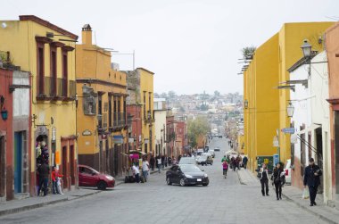 San Miguel De Allende, Guanajuato, Meksika - 25 Aralık 2018: San Miguel de Allende, Guanajuato, Meksika üzerinde 25 Aralık 2018 Street view. Tarihi şehir San Miguel de Allende UNESCO Dünya Miras Listesi 2008 yılından bu yana olduğunu..