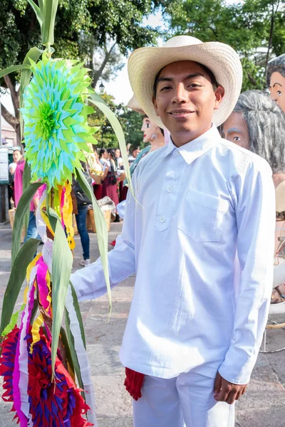 Oaxaca Oaxaca Mexico Julio 2019 Joven Vestido Con Ropa Tradicional — Foto de Stock
