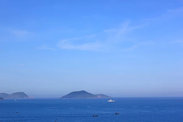 非常接近的飞机坐在沙滩上的凸轮跑越南2018 — 图库照片