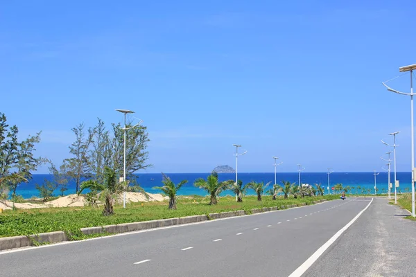 Very Close Plane Sits Beach Cam Ran Vietnam 2018 — Stock Photo, Image