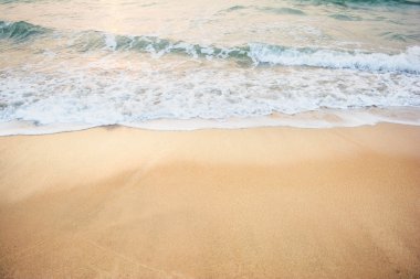 Kumsaldaki Okyanus Dalgası