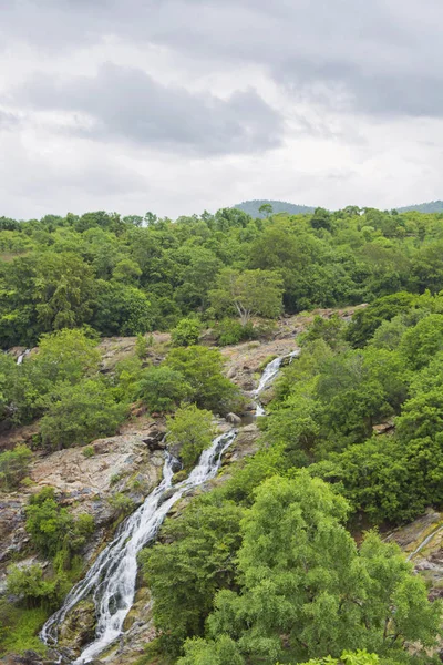 dağ, vadi ve şelale peyzaj