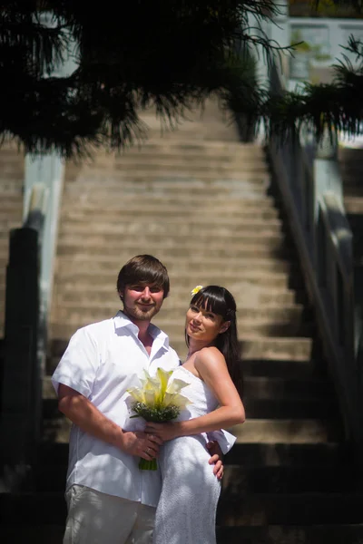 Bride Groom Posing Stone Steps Going Away — Stock Photo, Image