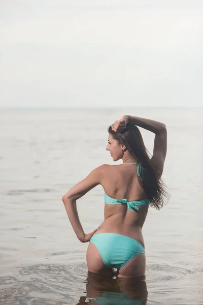 Slender Beautiful Girl Swimsuit Posing Beach Sea — Stock Photo, Image