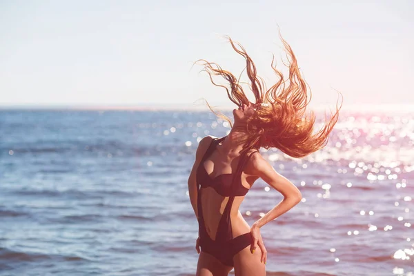 Sexy Girl Swimsuit Posing Hair Fluttering Wind Background Sea — Stock Photo, Image