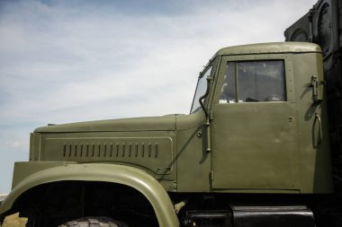 Rusya, Togliatty - 13 Ağustos 2018: eski askeri kamyon 1940'larda Müzesi'nde