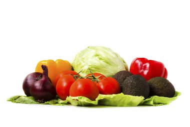 beyaz bir arka planda 4 sebze