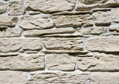 Çatlak bir kahverengi taşın dokuzu.