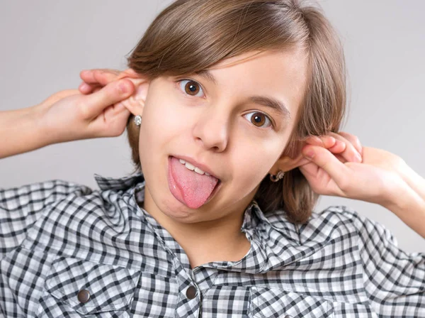 Portrait of little girl — Stock Photo, Image