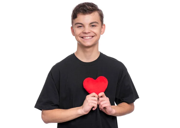 Adolescente chico con corazón rojo — Foto de Stock