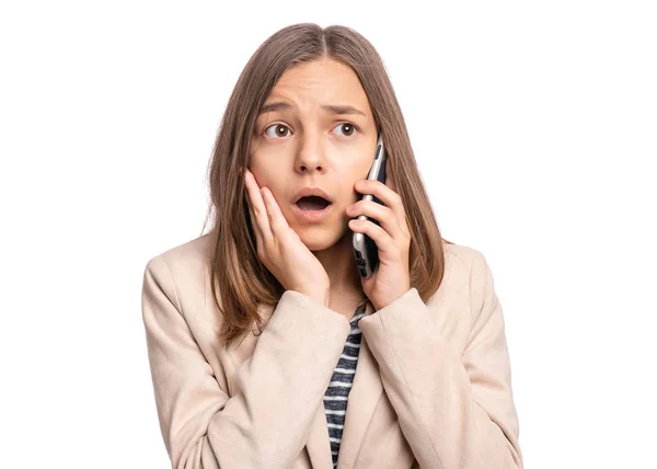 Menina adolescente com telefone — Fotografia de Stock