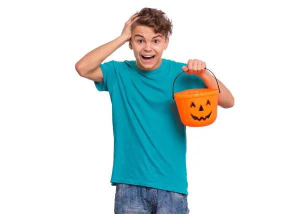 Adolescente menino celebra halloween — Fotografia de Stock