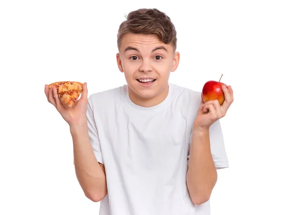 Adolescente chico con verduras — Foto de Stock